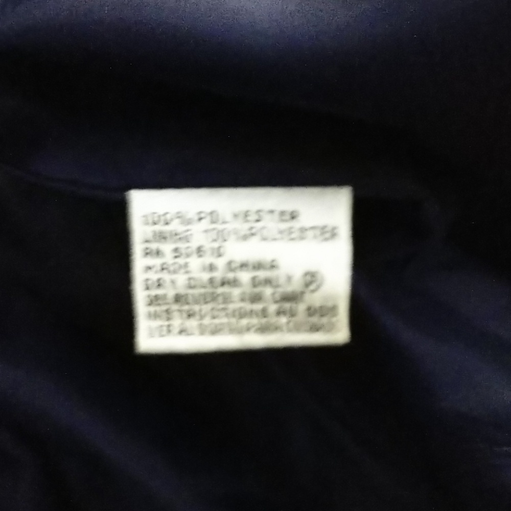 Suit - Picture 4 of 6